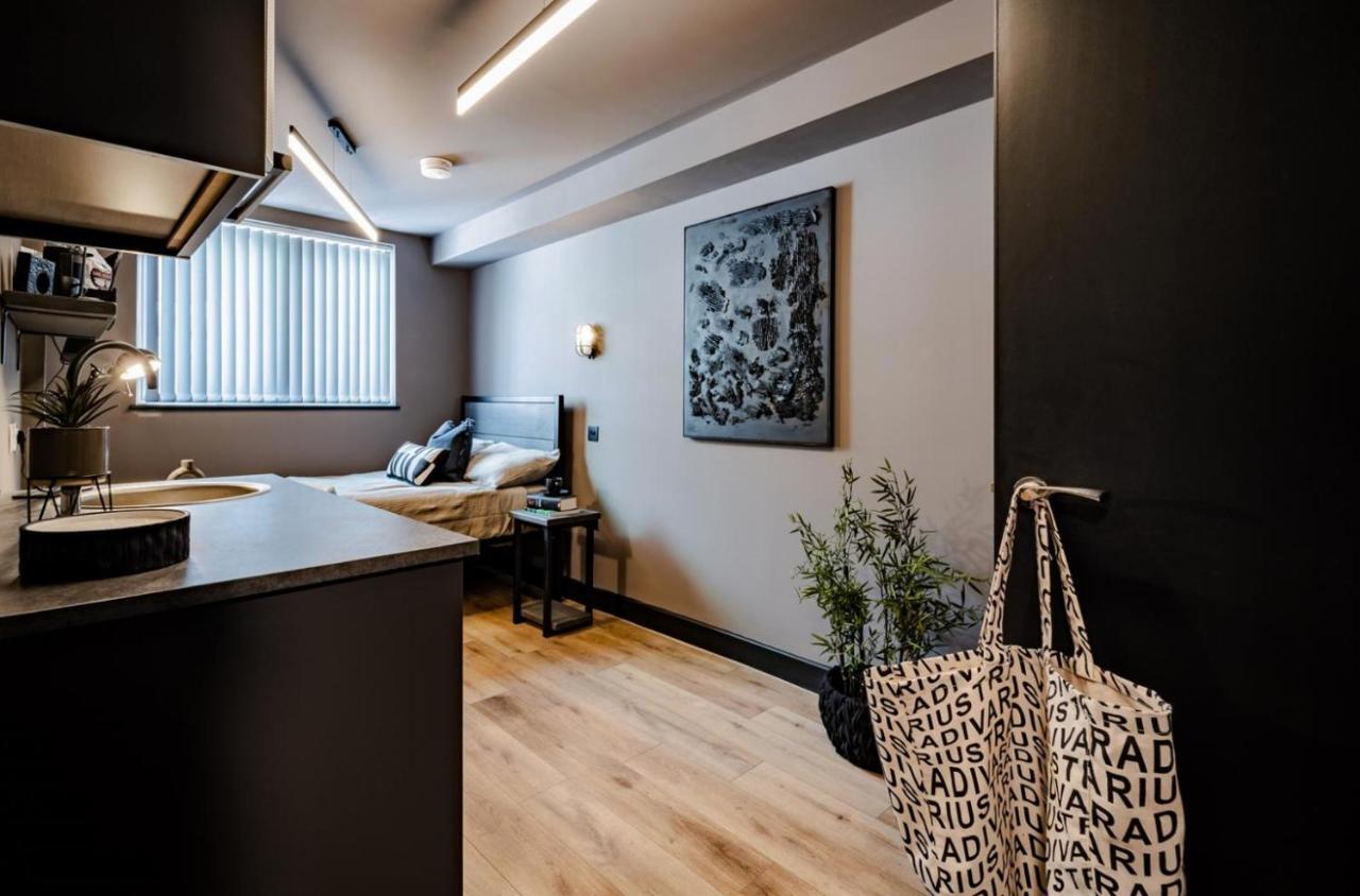 Bramble Studios - Luxury 1-Bed Serviced Suites Coventry Esterno foto
