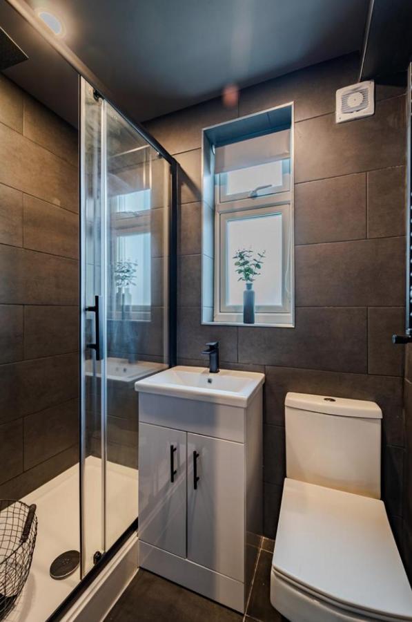 Bramble Studios - Luxury 1-Bed Serviced Suites Coventry Esterno foto
